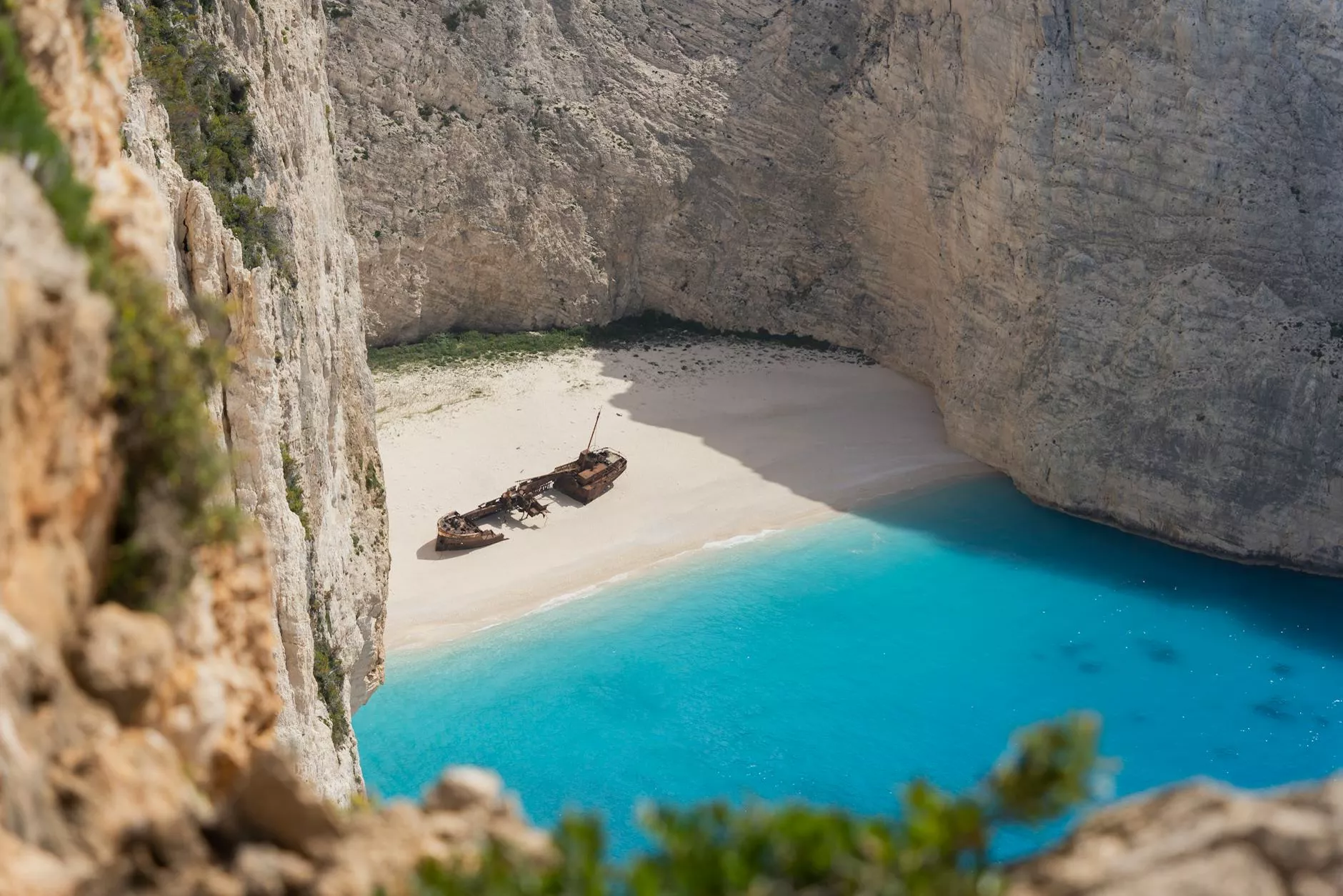 Plaża Navagio z zatopionym wrakiem