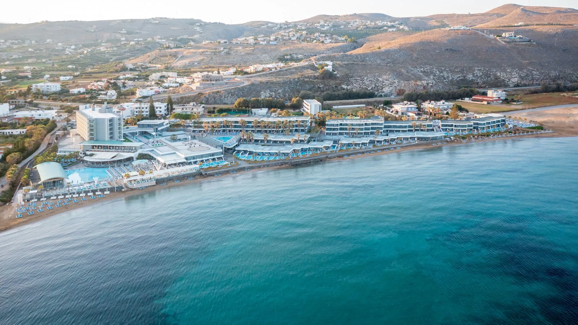 Arina Beach Resort – opinie, recenzja i czy warto wybrać ten hotel na Krecie?