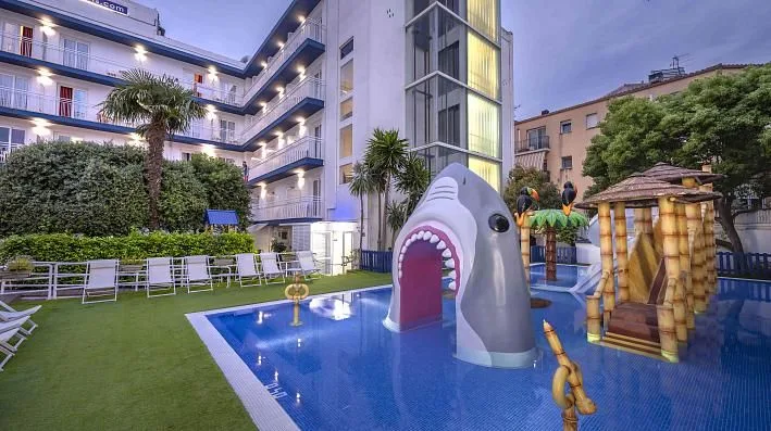 GHT Balmes na Costa Brava – opinie, basen SPLASH i praktyczna recenzja hotelu w Calelli
