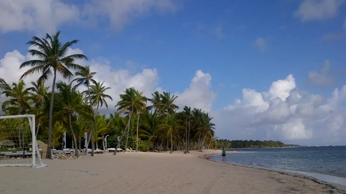 Piaszczysta plaża w Punta Cana