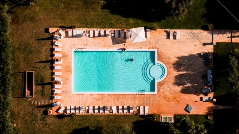 Włochy z dziećmi — gdzie wybrać hotel przy piaszczystej plaży i All Inclusive?