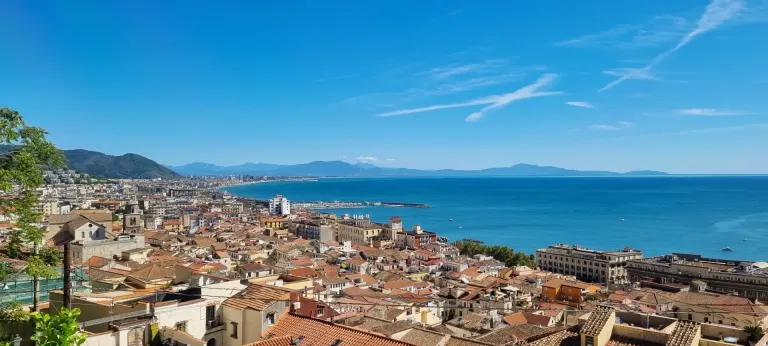 Wizz Air zapowiada loty z Modlina do Salerno od czerwca 2027 r.