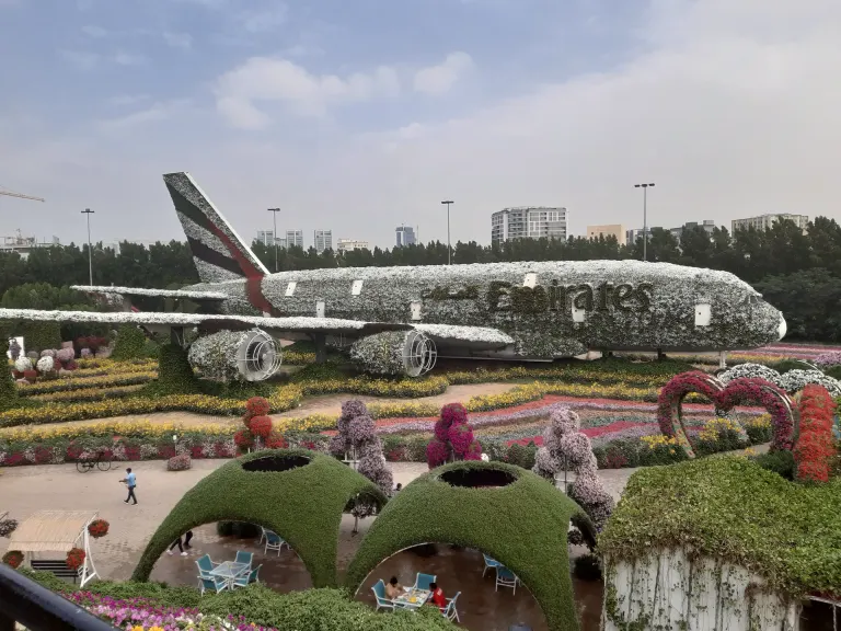 Dubai Miracle Garden otwarty. 15. sezon potrwa do 31 maja 2027
