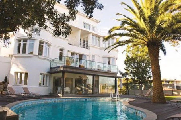 Hotel Amazonia Estoril