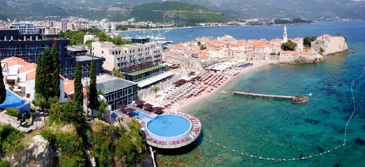 Hotel Avala Resort & Villas