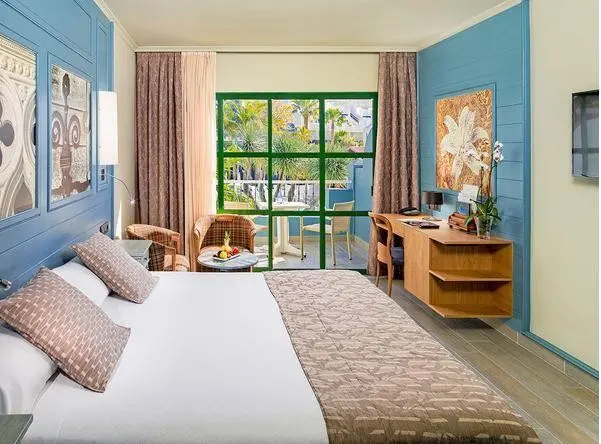 Adrian Colon Guanahani — ADRIAN COLON GUANAHANI