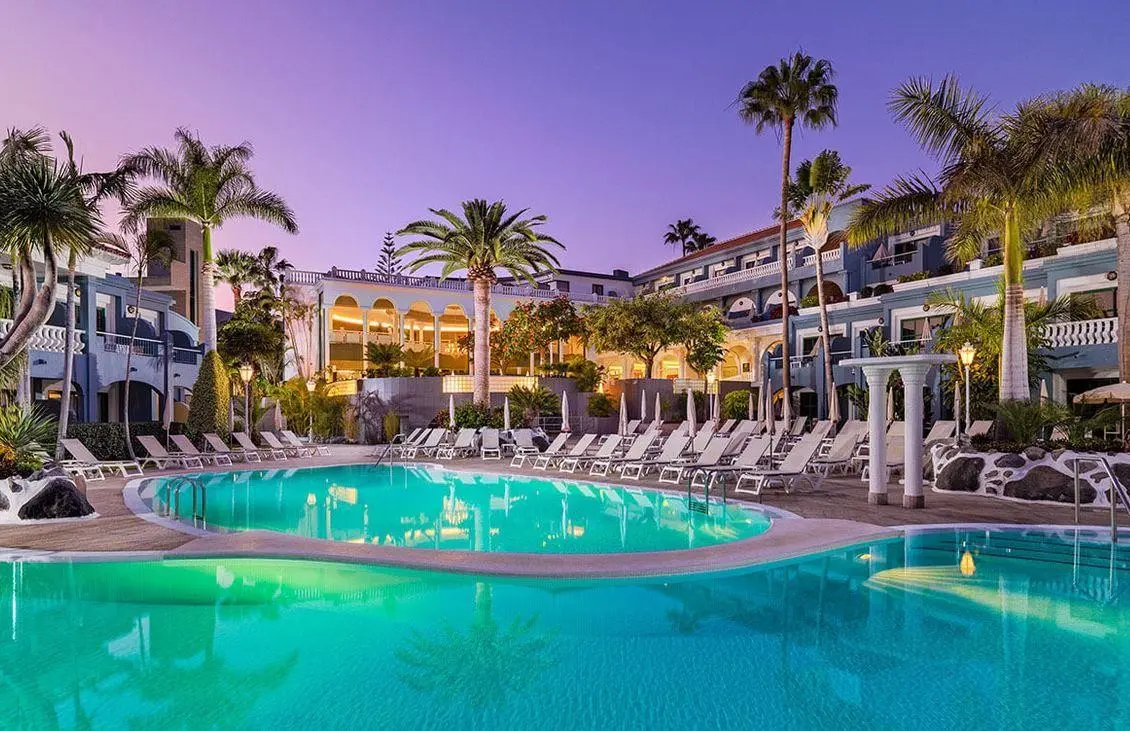 Adrian Colon Guanahani — ADRIAN COLON GUANAHANI