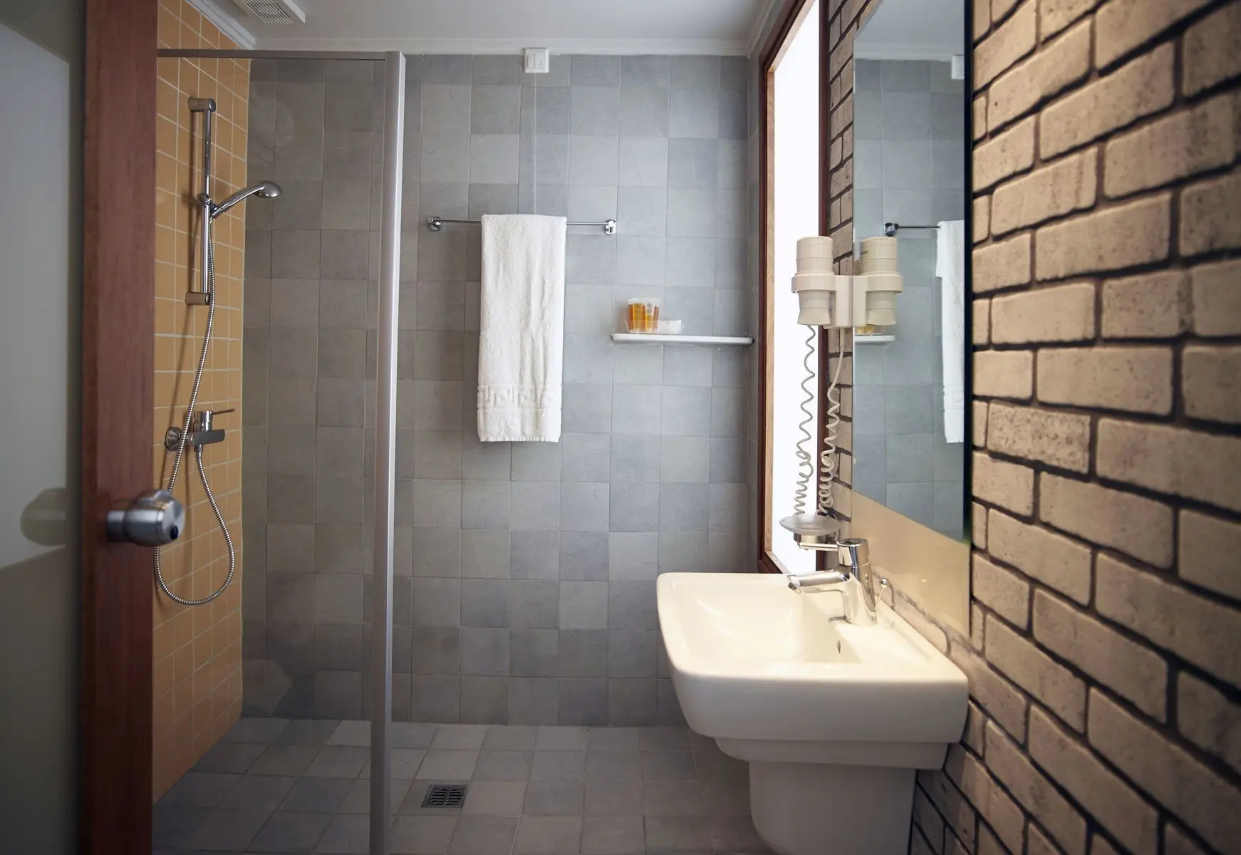 Afroditi Venus Beach Resort — AFRODITI VENUS