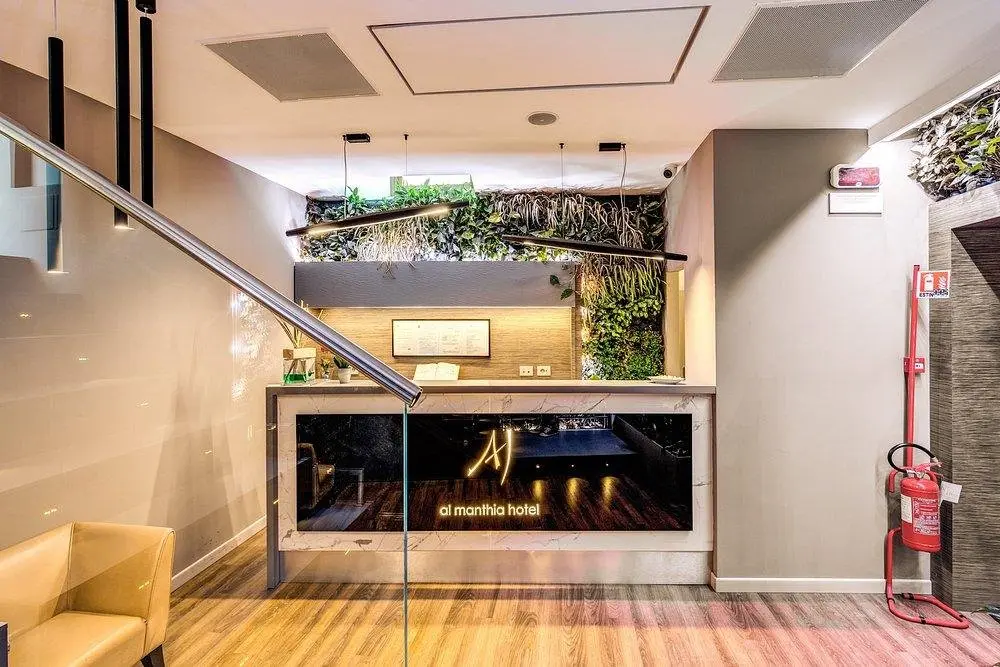 Lobby hotelu Al Manthia