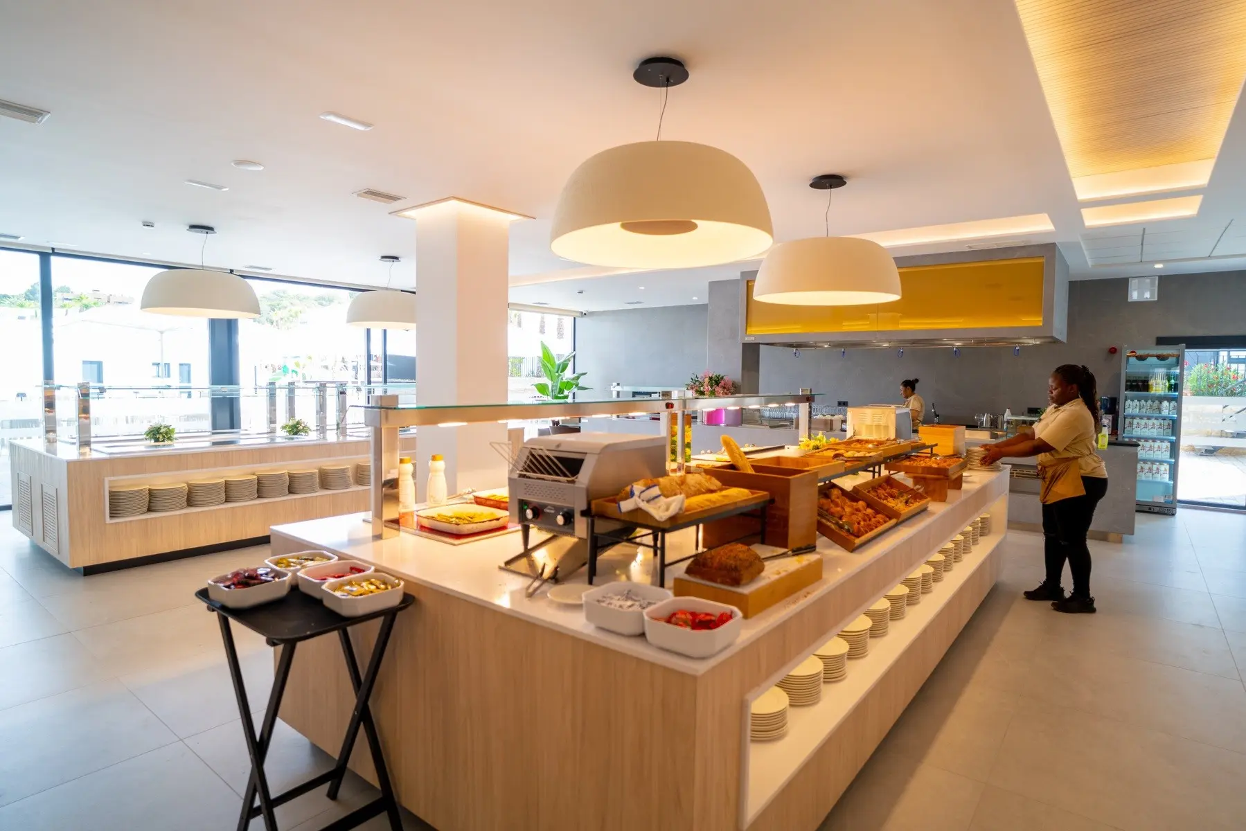 Alannia Salou — ALANNIA SALOU