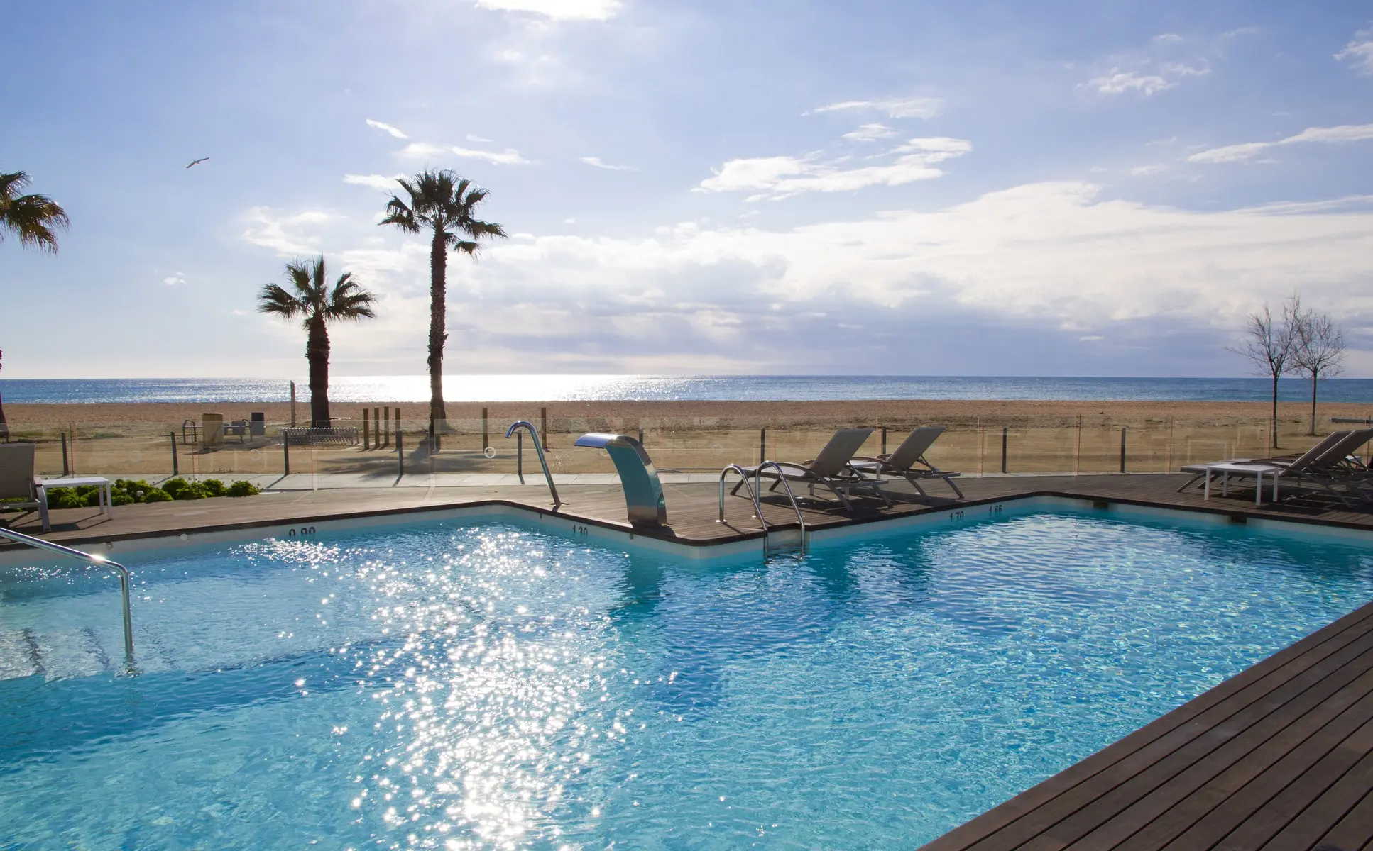 Basen w hotelu Alegria Mar Mediterrania