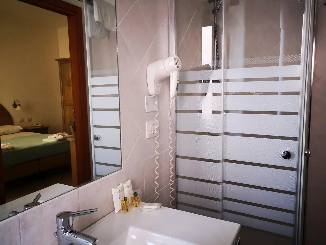 Alghero Vacanze Hotel — ALGHERO VACANZE