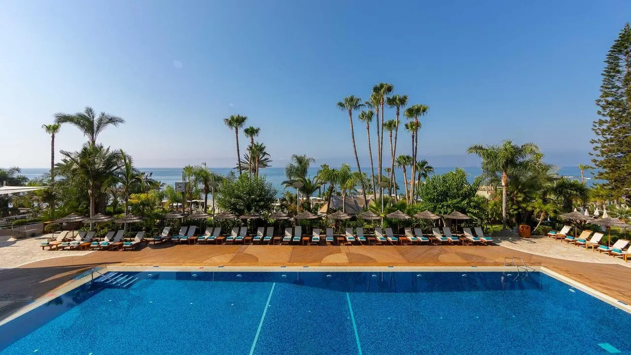 Amathus Beach Hotel Limassol — AMATHUS BEACH LIMASSOL