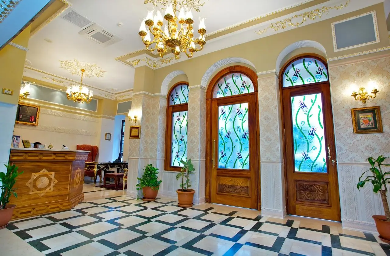 Amber Hotel Istanbul — AMBER HOTEL ISTANBUL