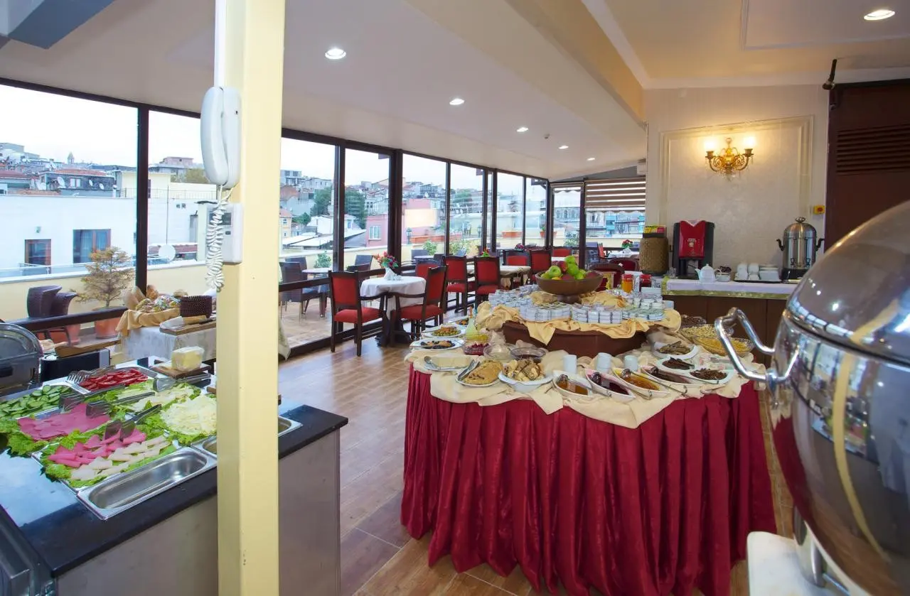 Amber Hotel Istanbul — AMBER HOTEL ISTANBUL