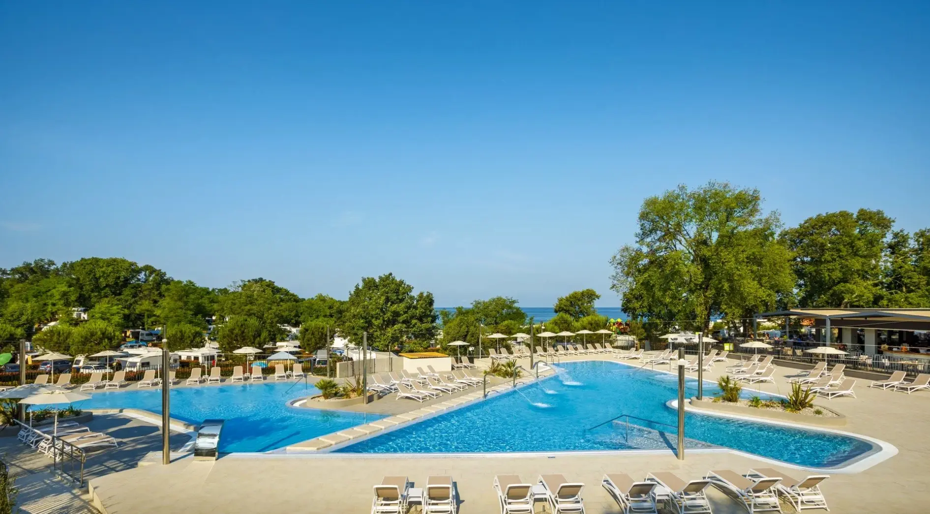 Basen w hotelu Aminess Planet Camping Holiday Homes Maravea