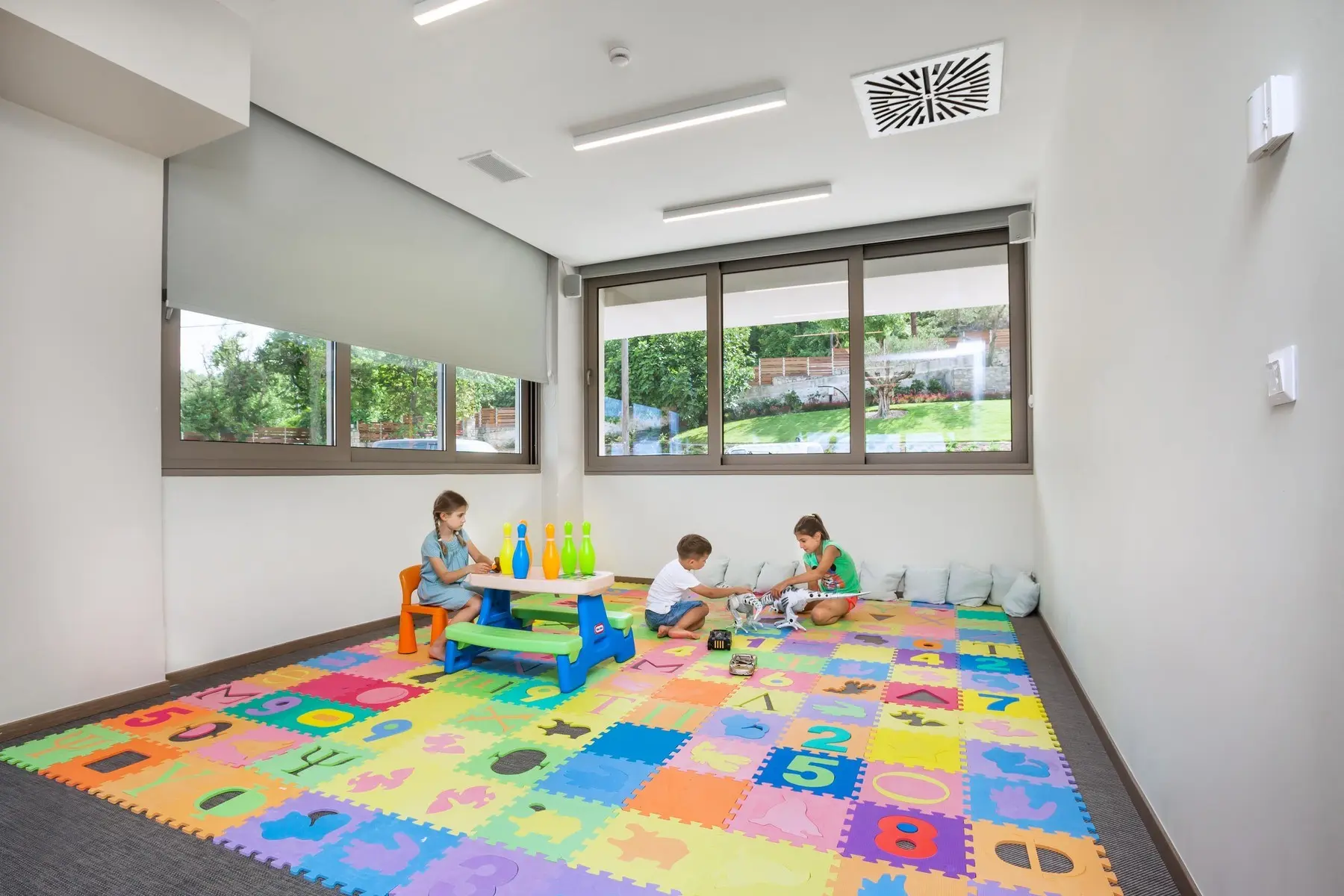 Ammon Zeus — AMMON ZEUS