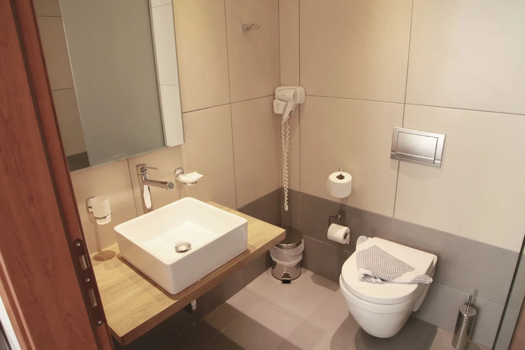 Anastasia — ANASTASIA