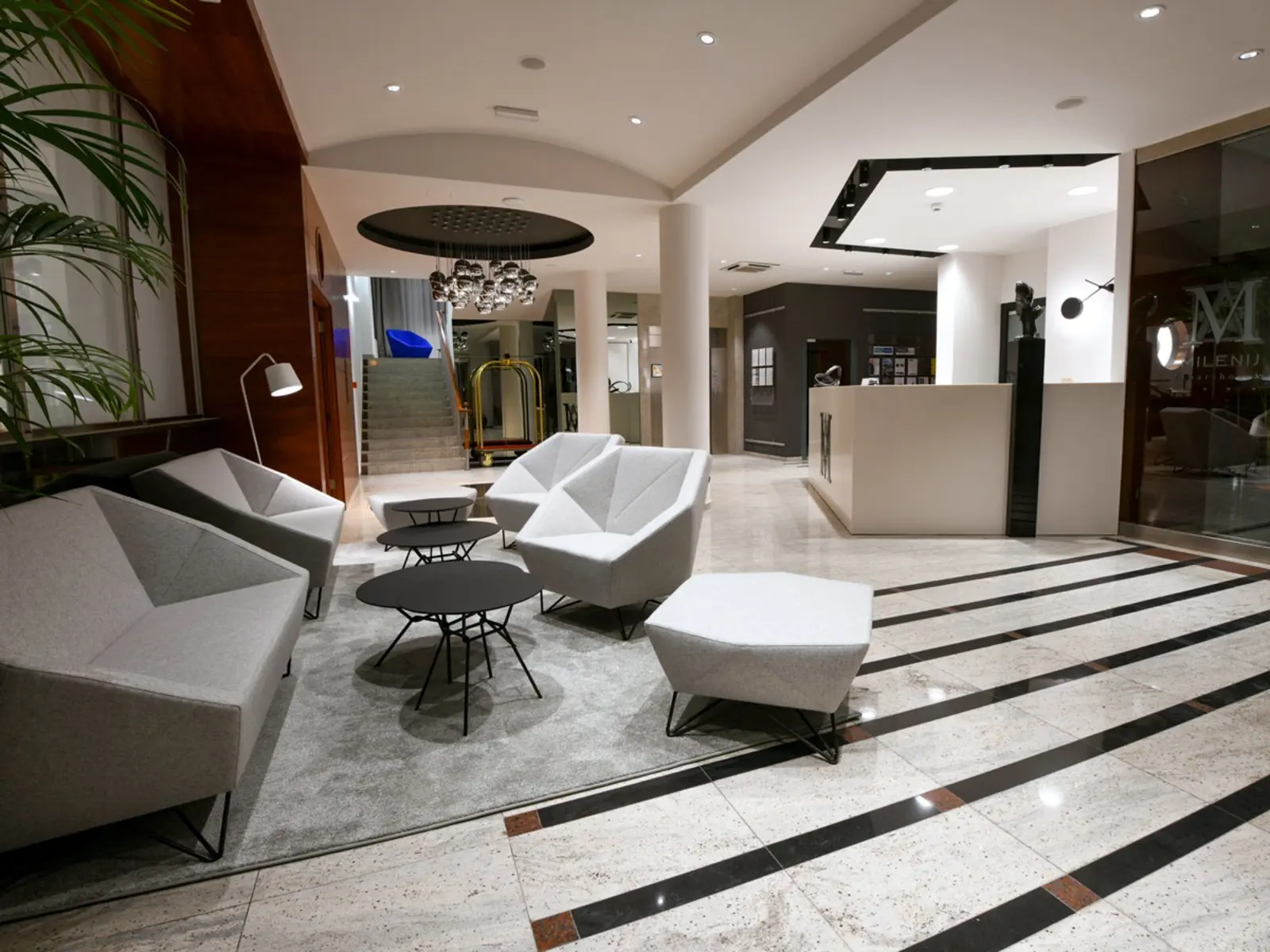 Aparthotel Milenij — APARTHOTEL MILENIJ