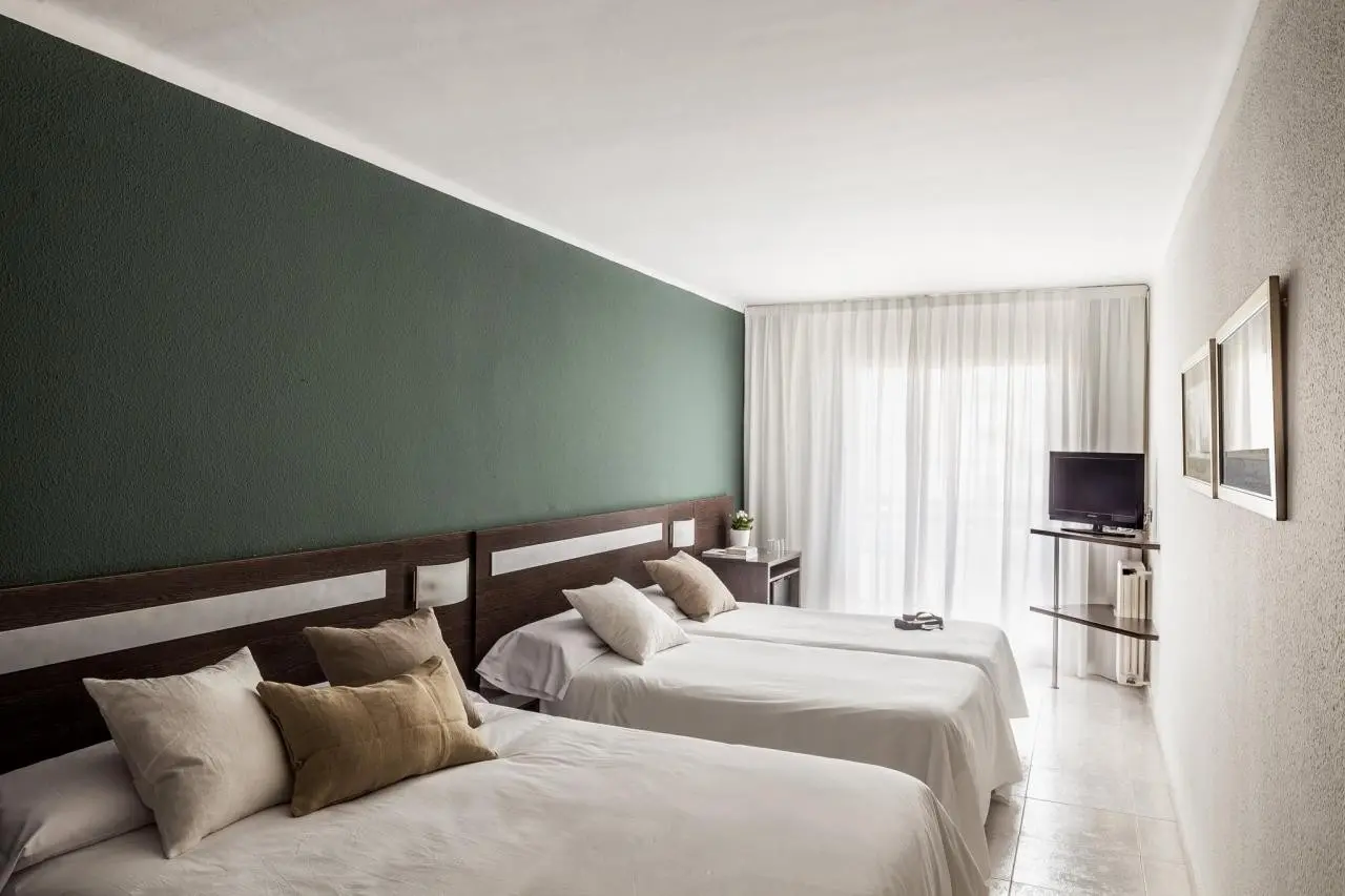 AQUA Hotel Bertran Park — AQUA HOTEL BERTRAN PARK