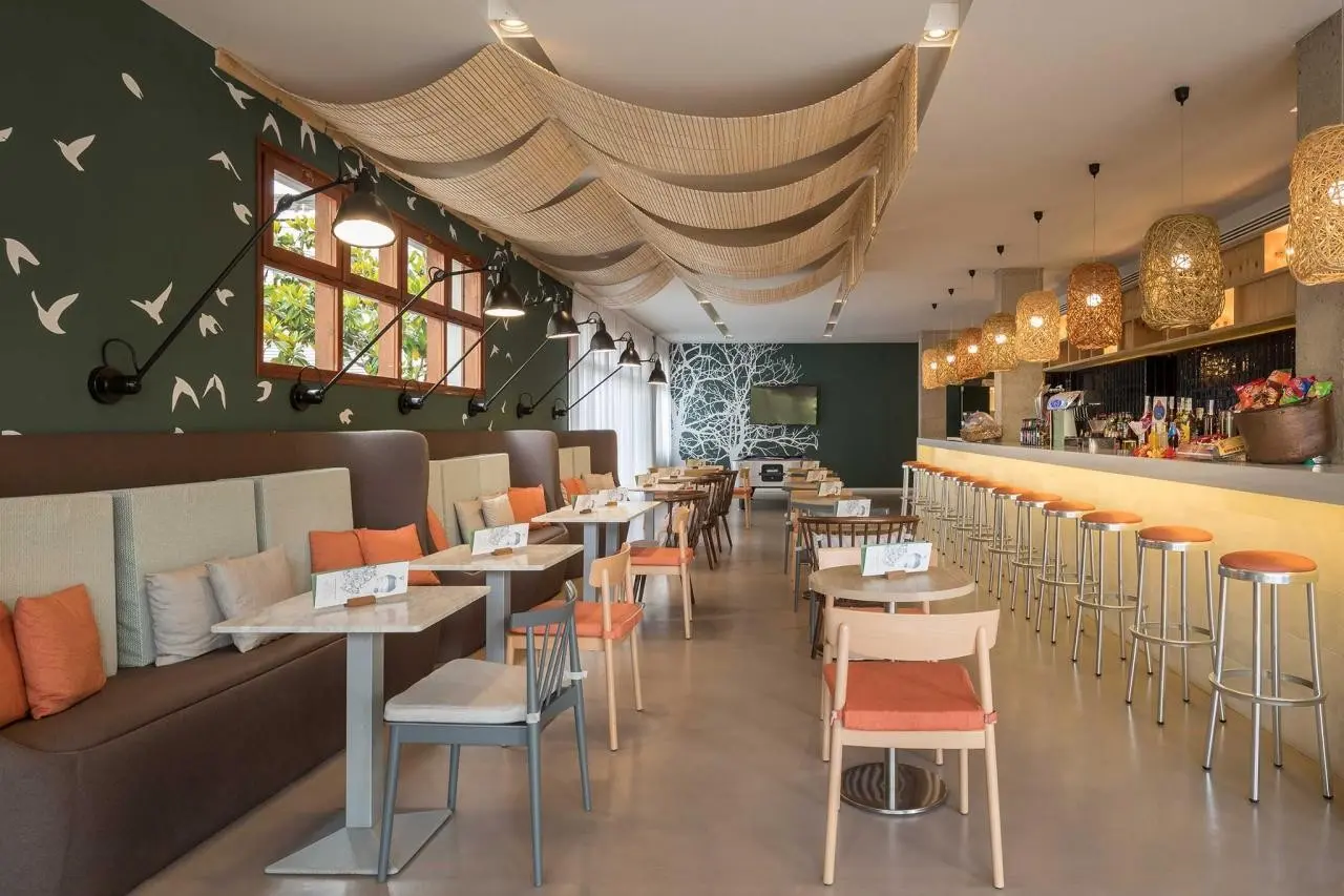 AQUA Hotel Bertran Park — AQUA HOTEL BERTRAN PARK