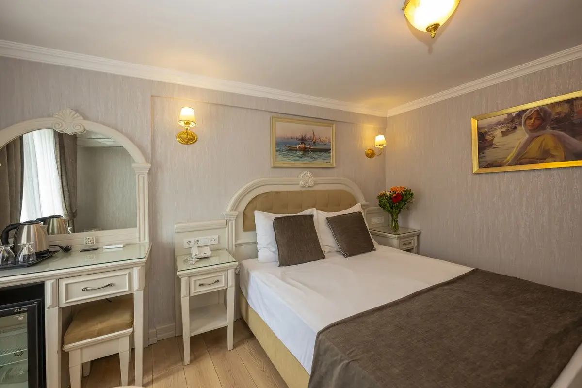 Arden City Hotel — ARDEN CITY HOTEL