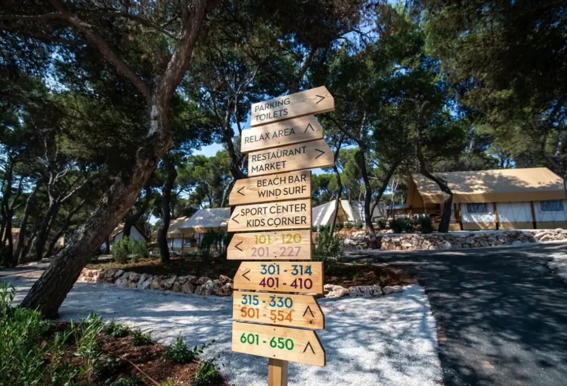 Arena One 99 Glamping