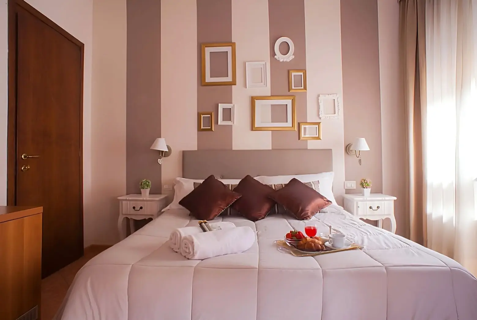 Pokój w hotelu Ares Milano