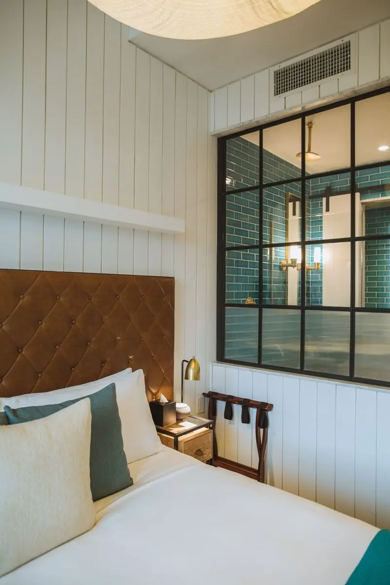 Arlo Williamsburg — ARLO WILLIAMSBURG