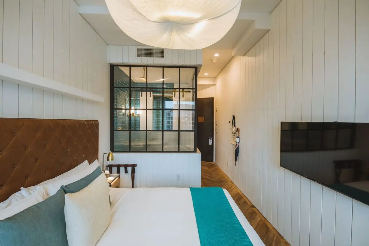 Arlo Williamsburg — ARLO WILLIAMSBURG