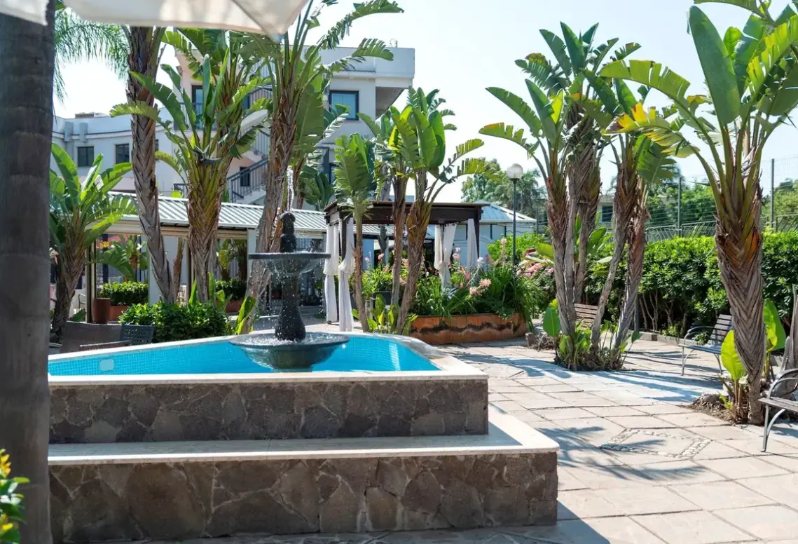 Atlantis Palace Hotel