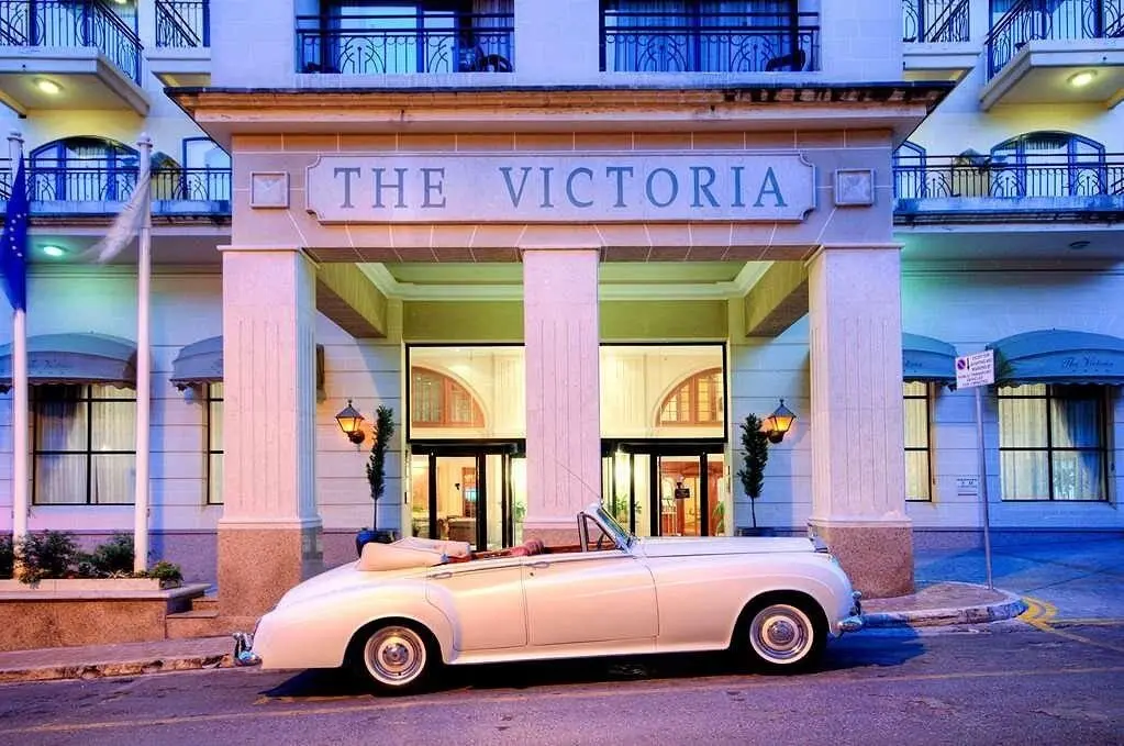 AX The Victoria Hotel — AX THE VICTORIA