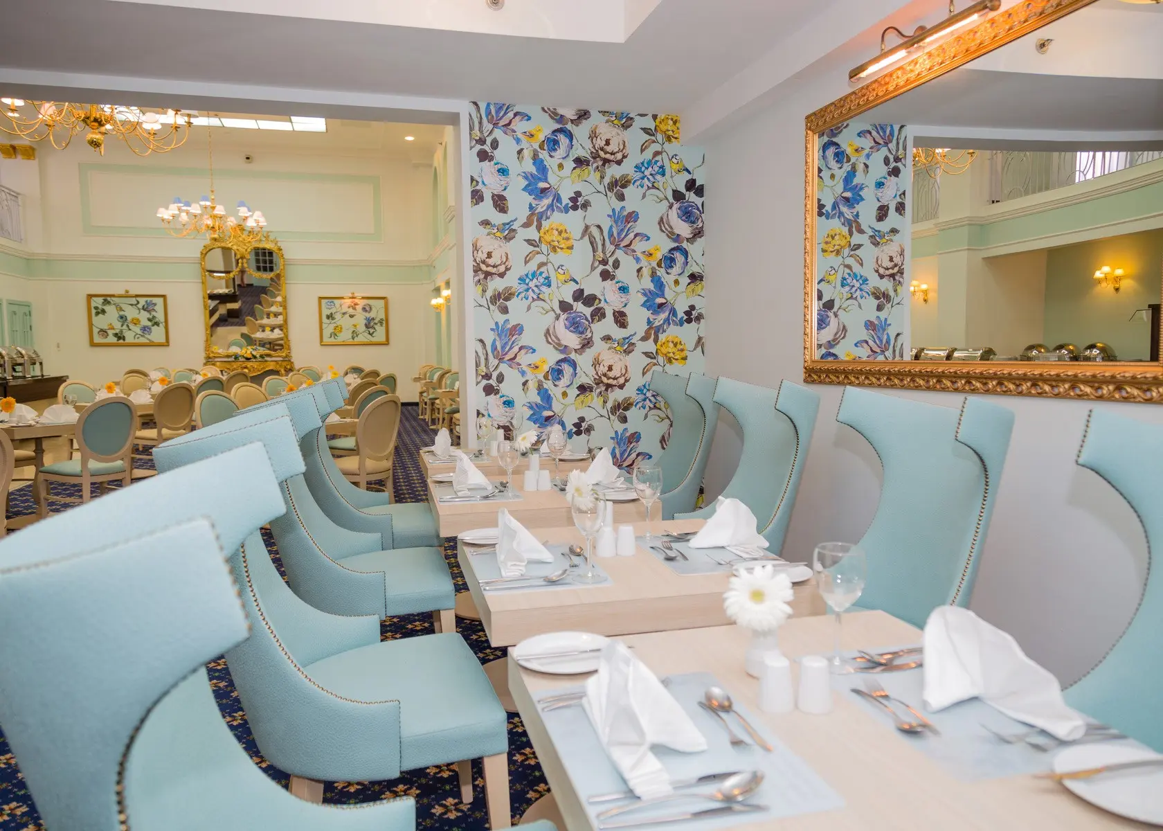 AX The Victoria Hotel — AX THE VICTORIA