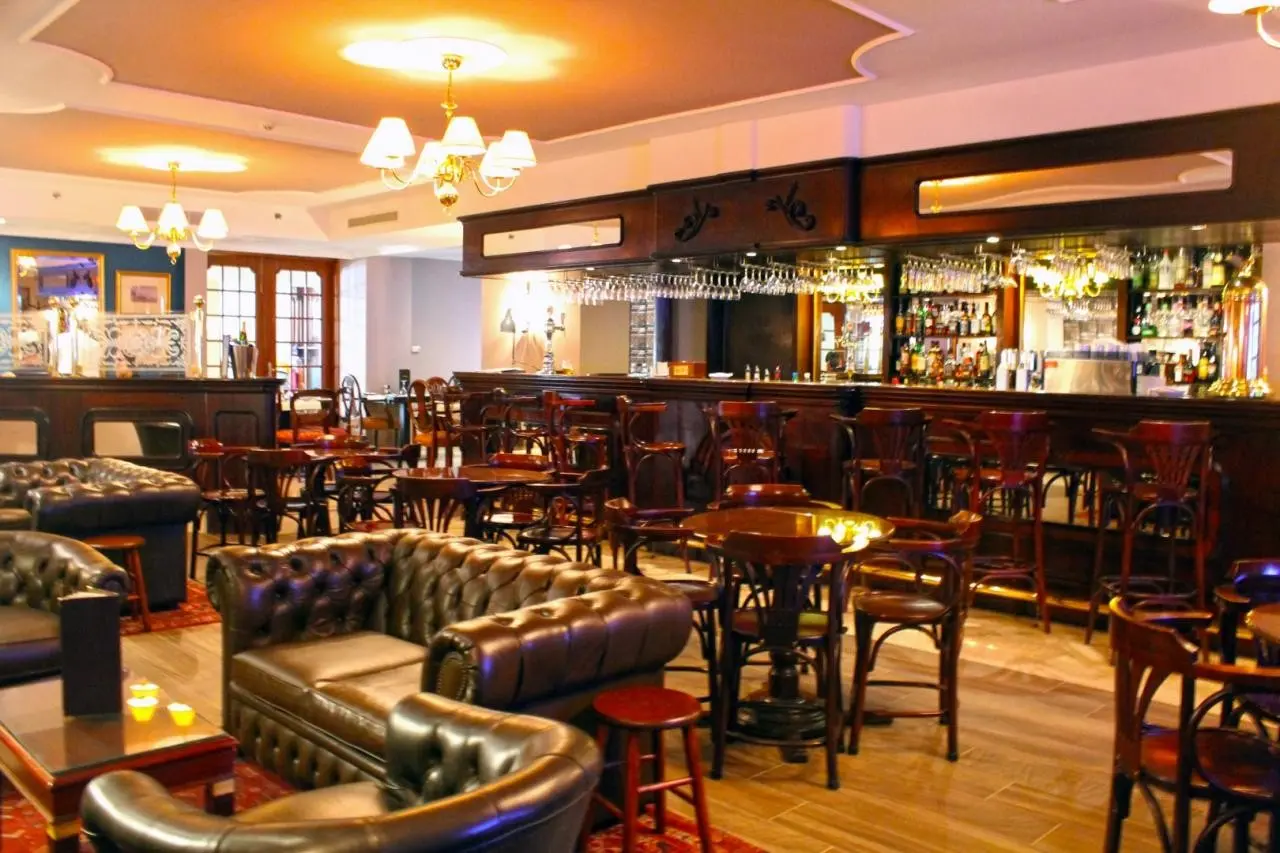 AX The Victoria Hotel — AX THE VICTORIA