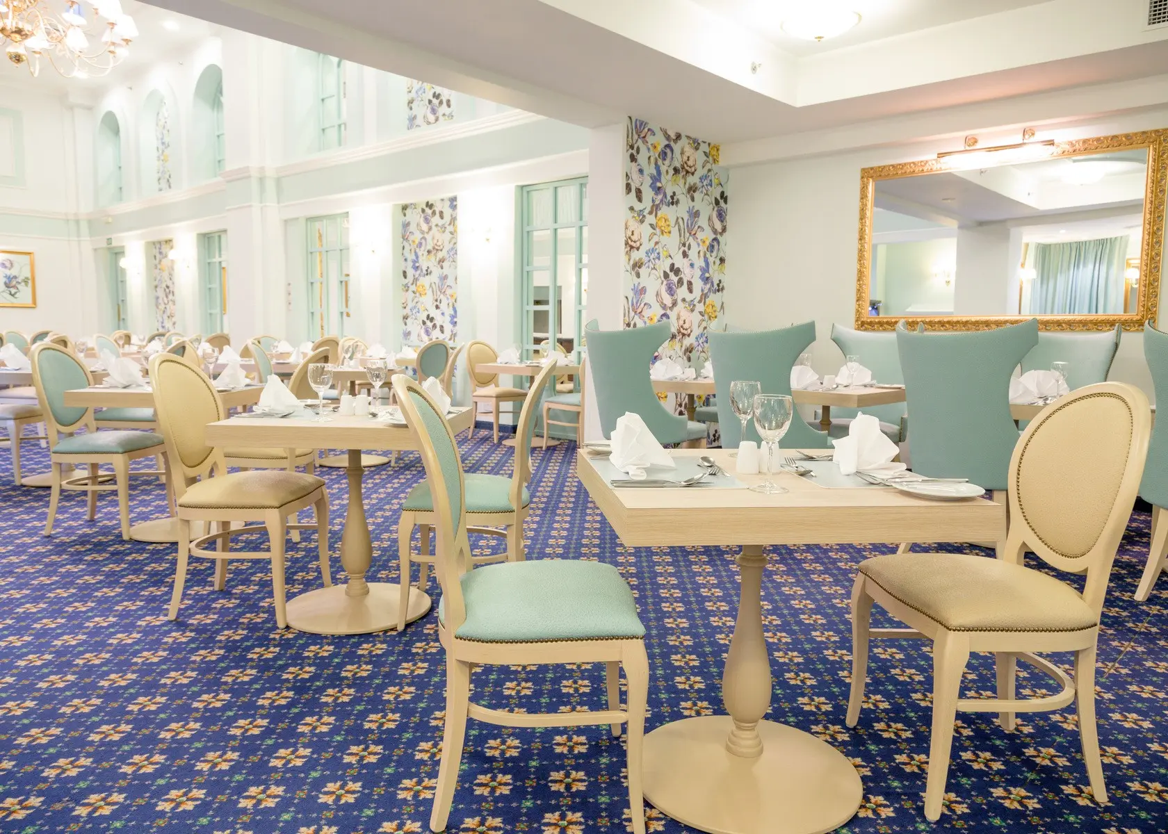 AX The Victoria Hotel — AX THE VICTORIA