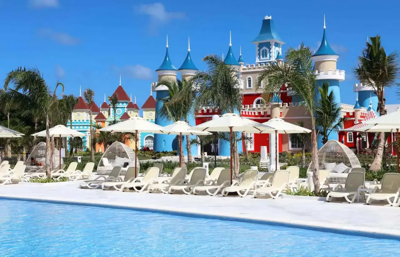 Bahia Principe Fantasia Punta Cana — BAHIA PRINCIPE FANTASIA PUNTA CANA