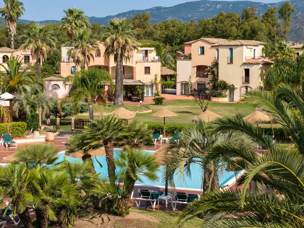 Baia delle Palme — BAIA DELLE PALME