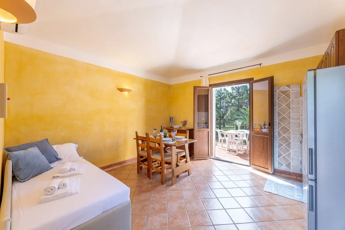 Baia delle Palme — BAIA DELLE PALME