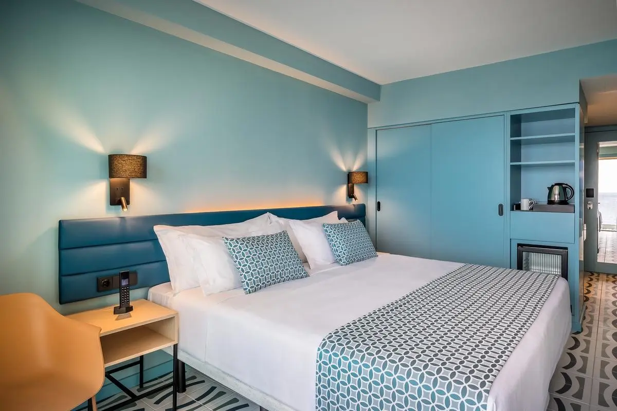 Barcelo Benidorm Beach — BARCELO BENIDORM BEACH