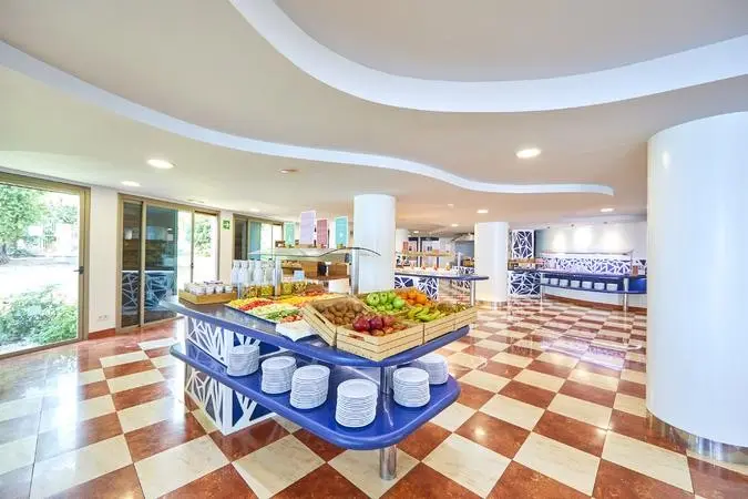 Barcelo Illetas Albatros — BARCELO ILLETAS ALBATROS