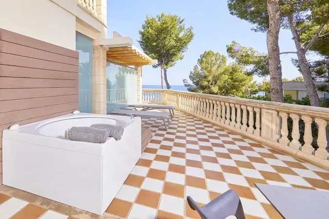 Barcelo Illetas Albatros — BARCELO ILLETAS ALBATROS