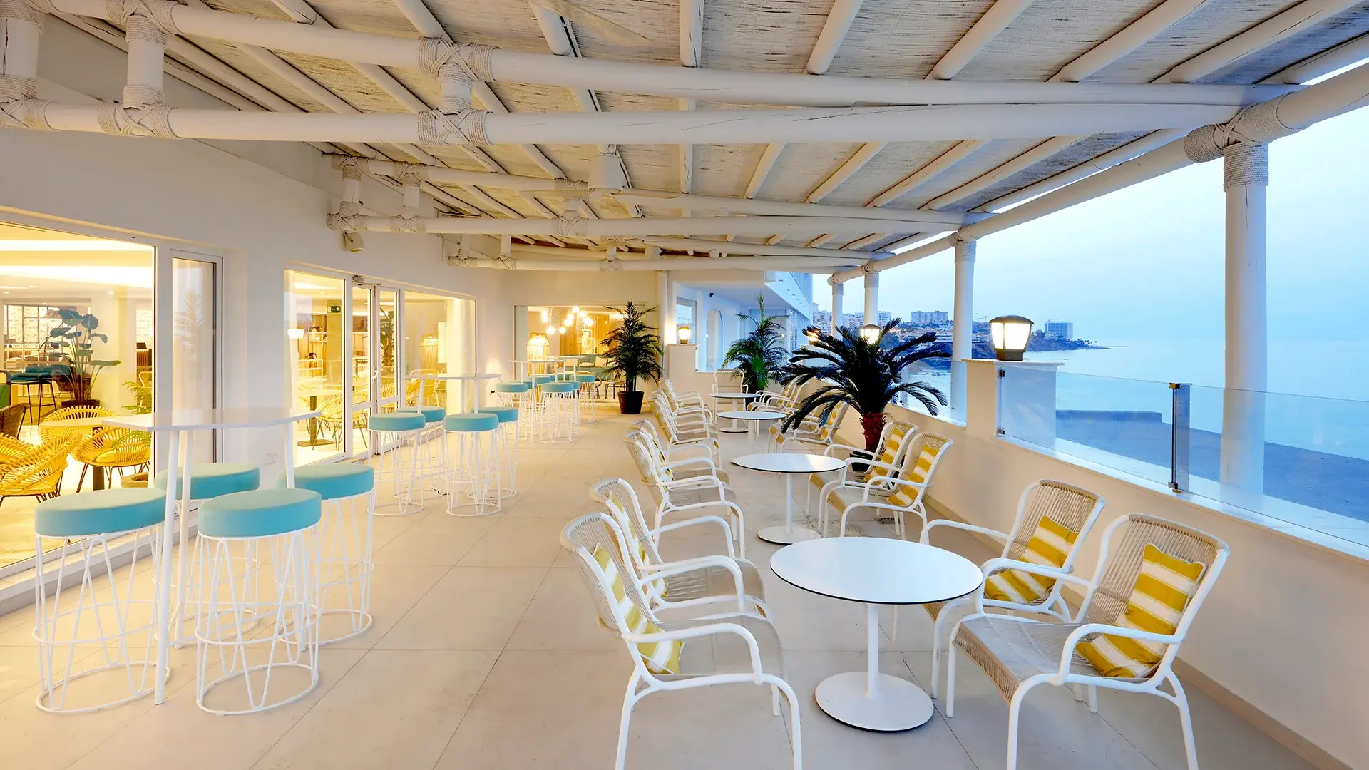 Restauracja i jedzenie w hotelu Benalma Costa del Sol