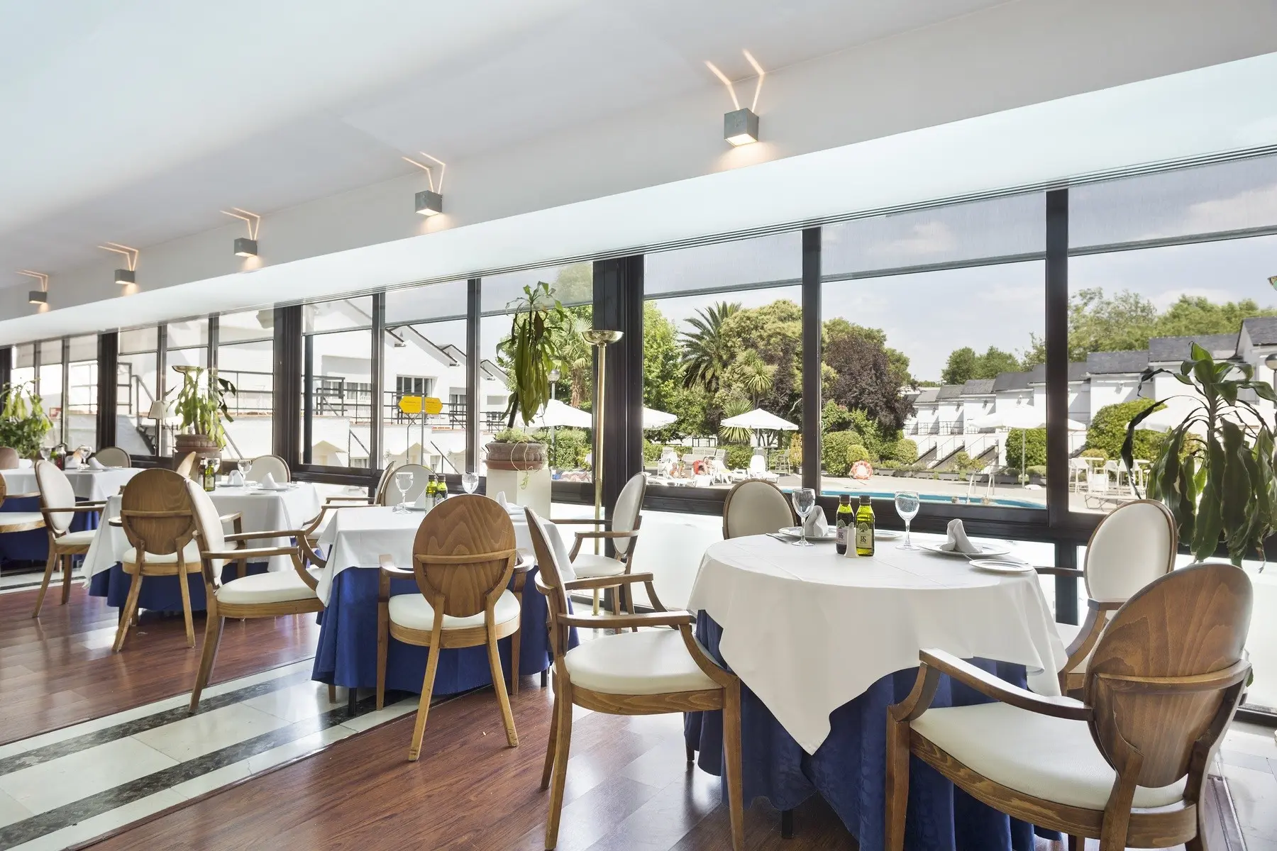 Best Osuna Madrid Feria — BEST OSUNA MADRID FERIA