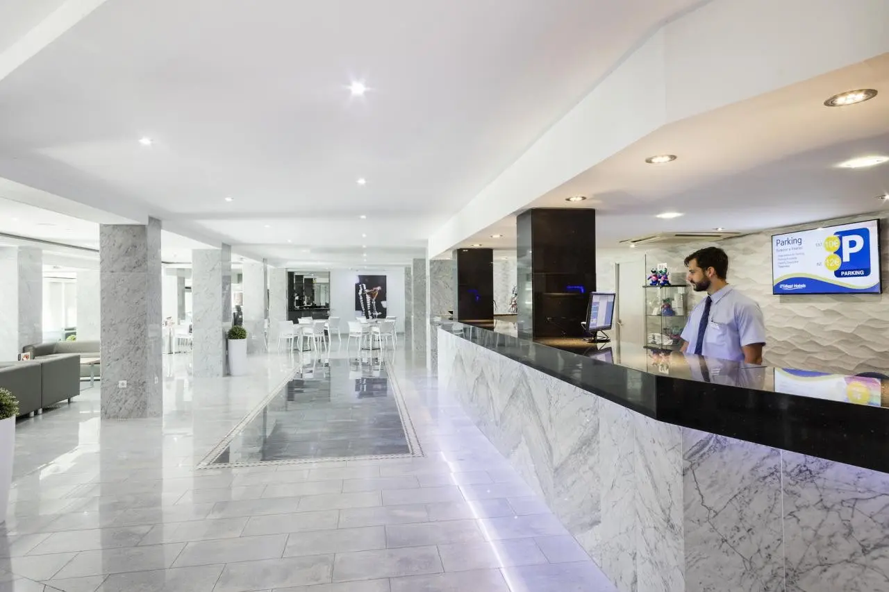 Lobby hotelu Best Siroco