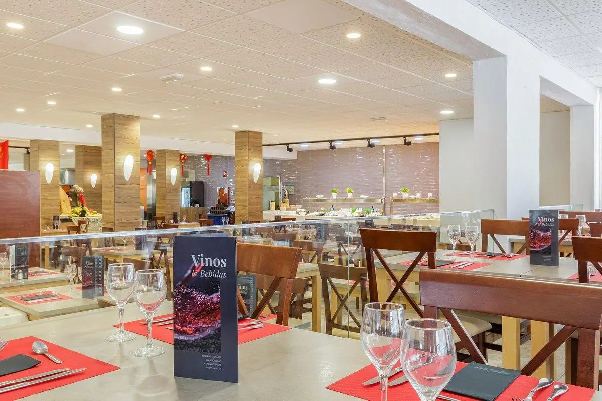 Restauracja i jedzenie w hotelu Best Siroco