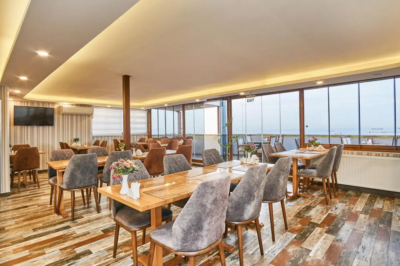 Beyazit Palace — BEYAZIT PALACE