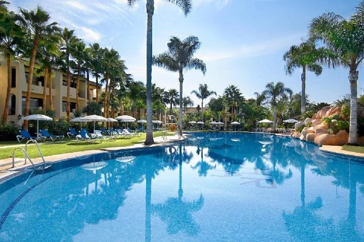 Hotel Bahia Tropical w Hiszpania (Costa del Sol) - oferta last minute