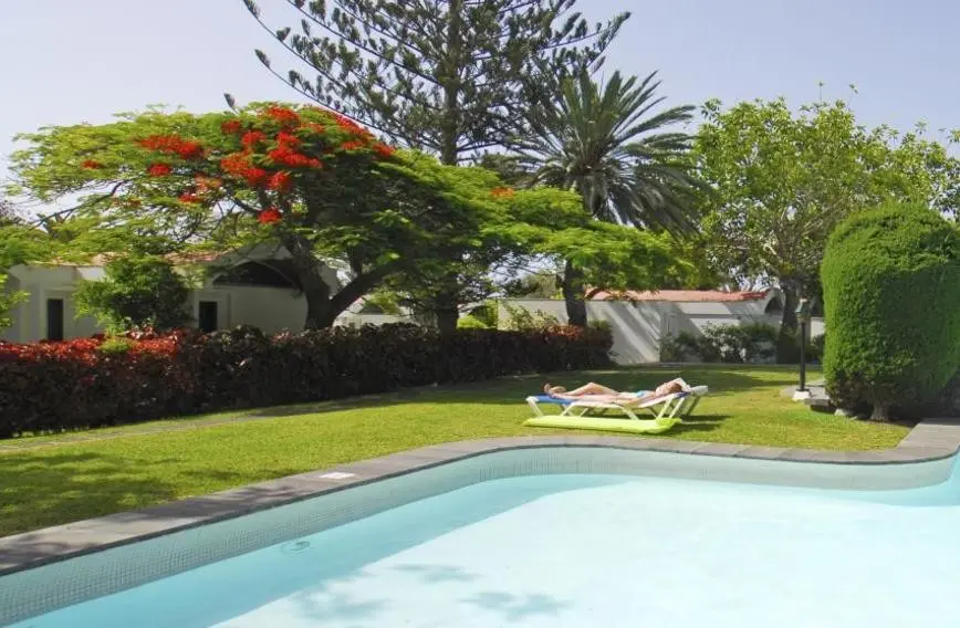 Bungalows Cordial Biarritz — BUNGALOWS CORDIAL BIARRITZ