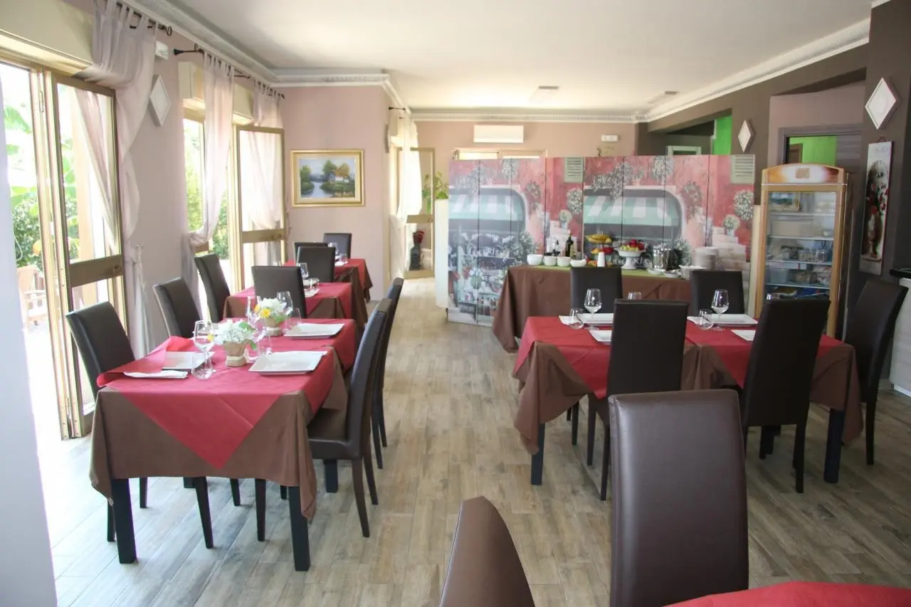 ChrisMare Hotel — CHRISMARE