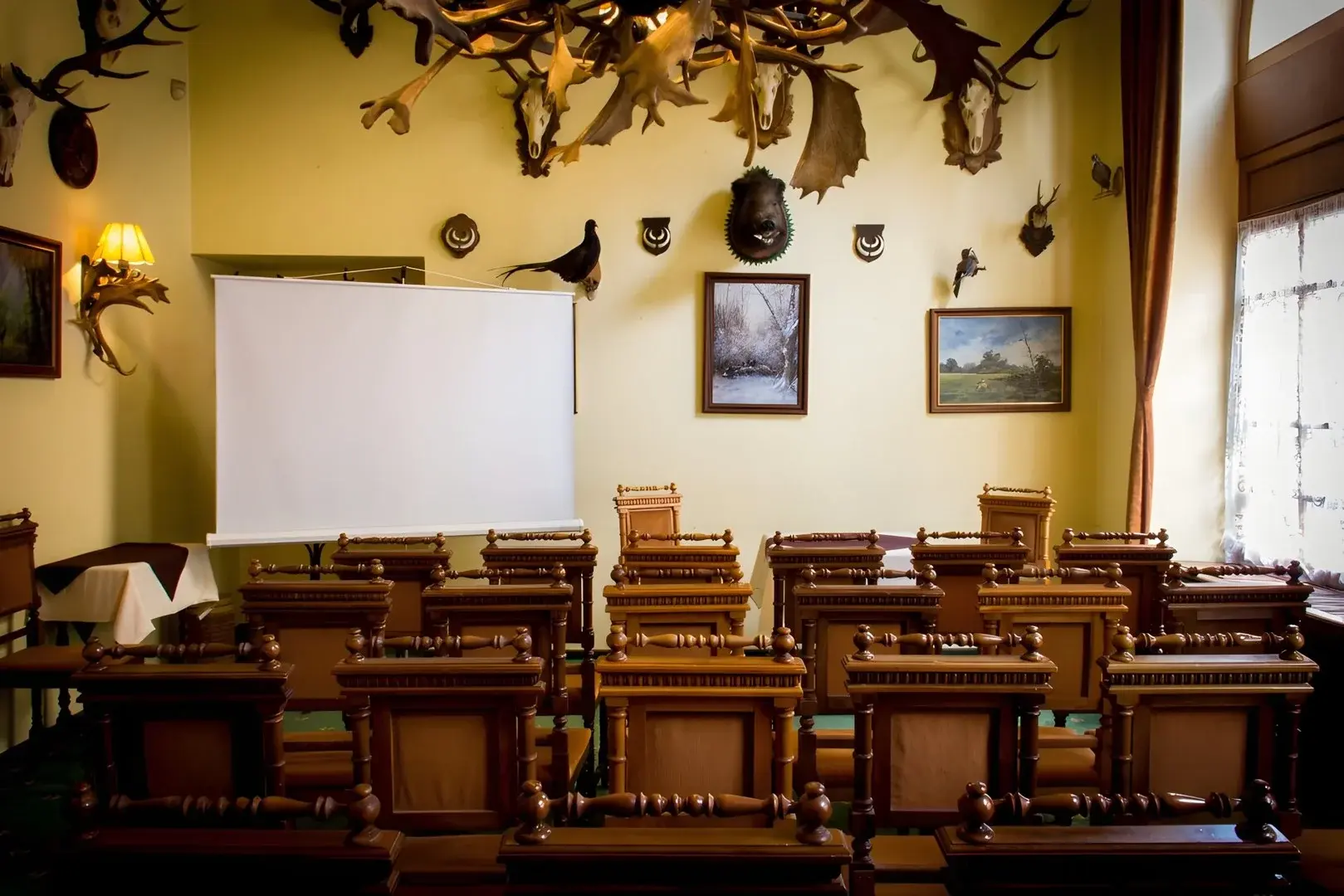 Restauracja i jedzenie w hotelu City Hotel Unio